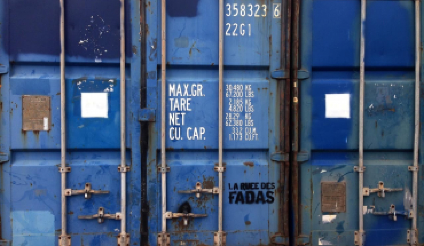 Export vers le Moyen-Orient : comment livrer rapidement des pièces industrielles ?